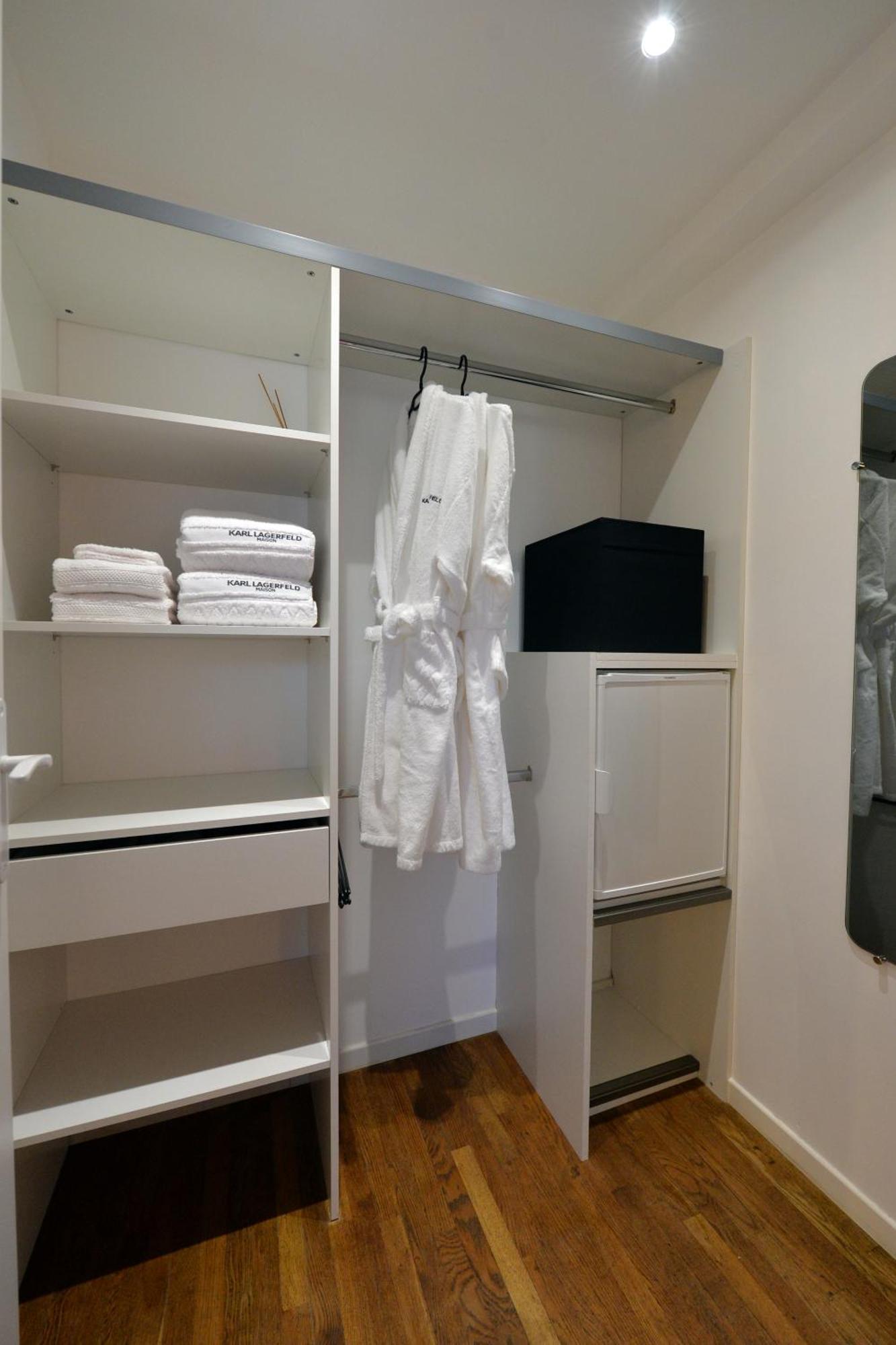L'Attrape Coeurs Hotell Mantilly Exteriör bild